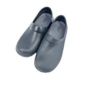 Crocs Neria Pro 2 Womens 8 Black Slip Resistant Work Clogs Nursing Shoes Comfort